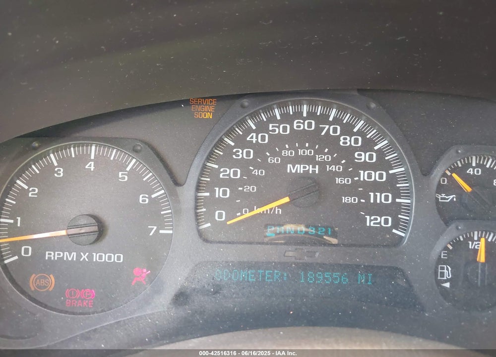2002 CHEVROLET TRAILBLAZER LTZ VIN: 1GNDT13S122304657