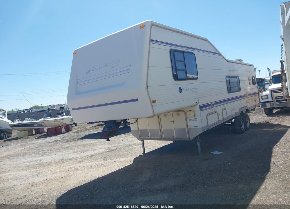 1993 HOLIDAY RAMBLER TRAILER VIN: 1KB321H23PW000896
