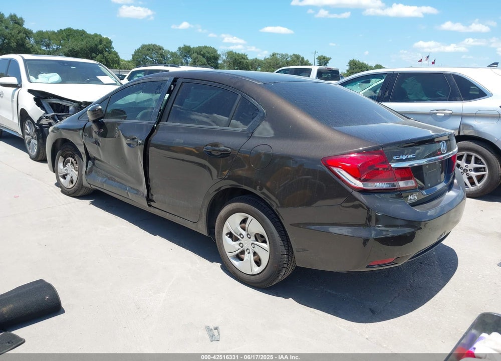 2014 HONDA CIVIC VIN: 2HGFB2F56EH518587