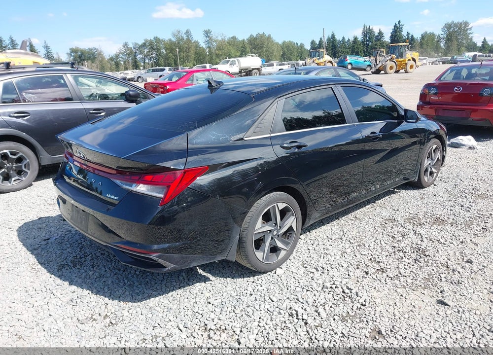 2022 HYUNDAI ELANTRA VIN: 5NPLP4AG1NH066160