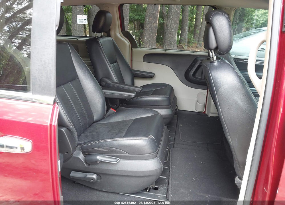 2012 CHRYSLER TOWN & COUNTRY TOURING-L VIN: 2C4RC1CG5CR278917