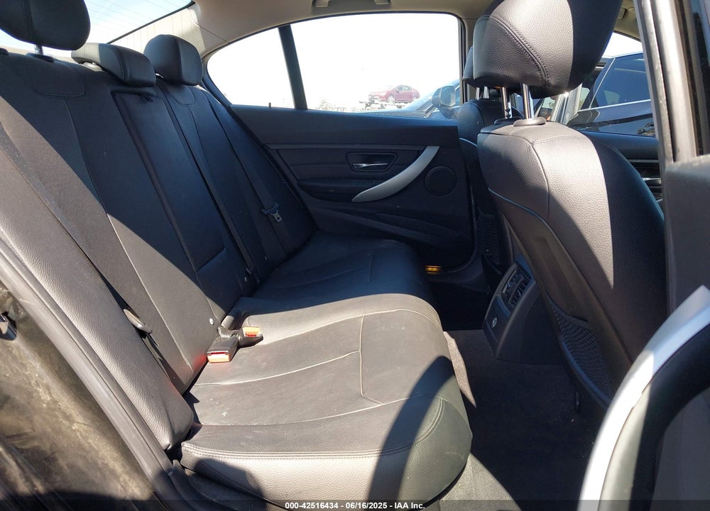 2012 BMW 3 SERIES VIN: WBA3C1C53CF432775
