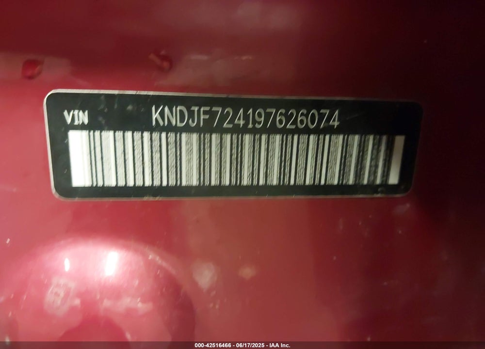 2009 KIA SPORTAGE VIN: KNDJF724197626074