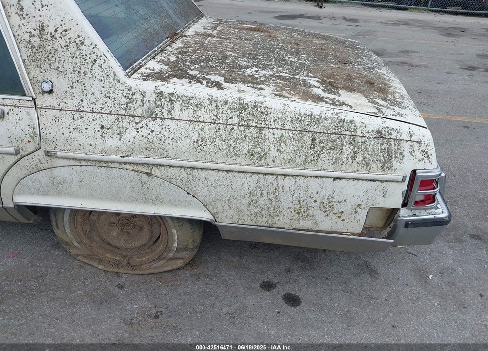 1981 PONTIAC BONNEVILLE BROUGHAM VIN: 1G2AR69Y7BX113707