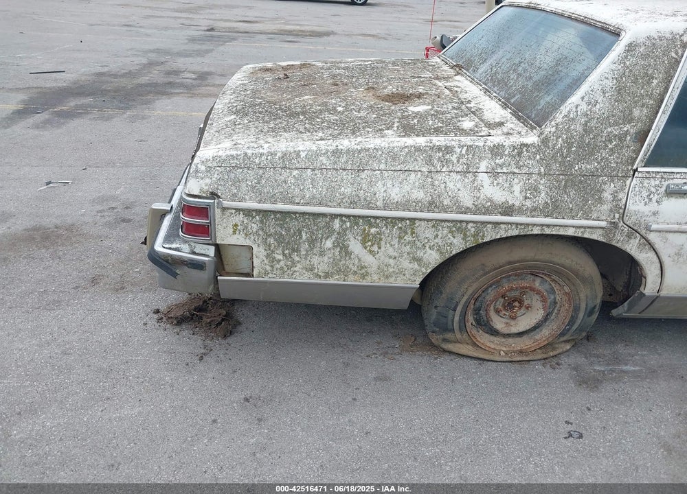 1981 PONTIAC BONNEVILLE BROUGHAM VIN: 1G2AR69Y7BX113707
