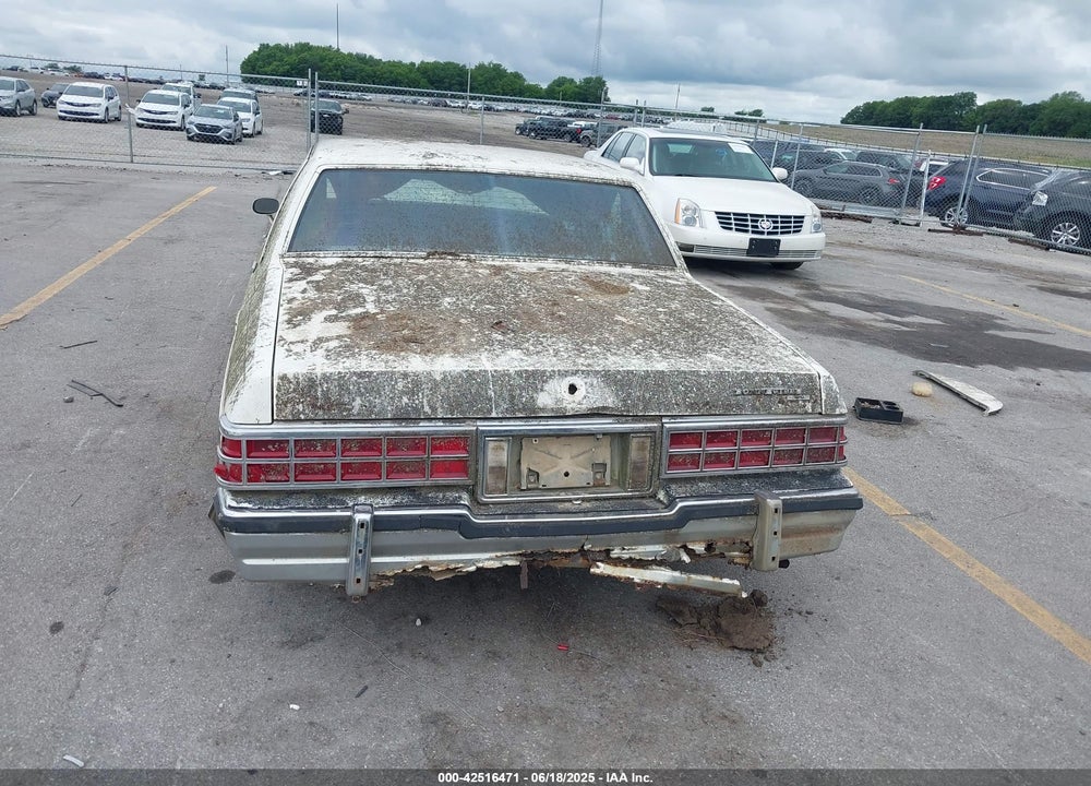 1981 PONTIAC BONNEVILLE BROUGHAM VIN: 1G2AR69Y7BX113707