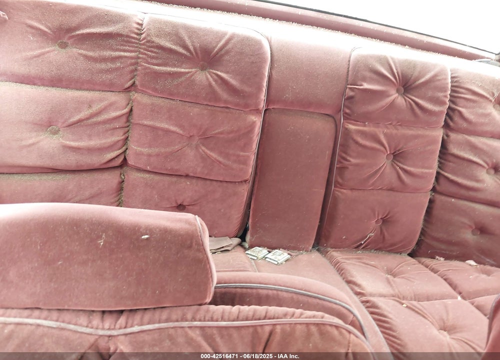 1981 PONTIAC BONNEVILLE BROUGHAM VIN: 1G2AR69Y7BX113707