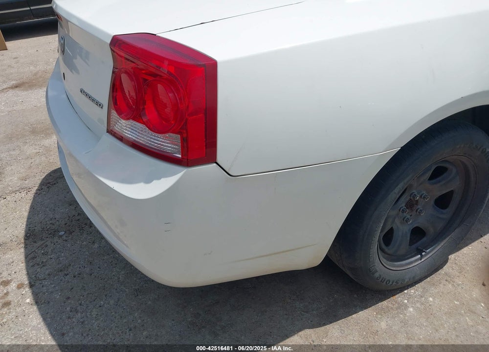2010 DODGE CHARGER VIN: 2B3AA4CT8AH175948