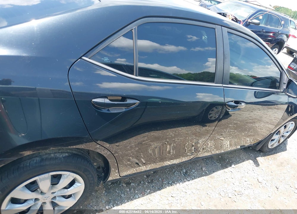2015 TOYOTA COROLLA VIN: 2T1BURHE5FC342138