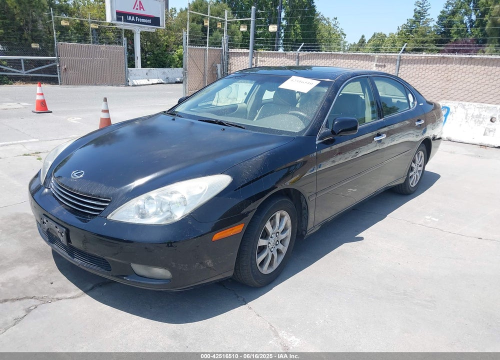 2003 LEXUS ES 300 VIN: JTHBF30G236020840