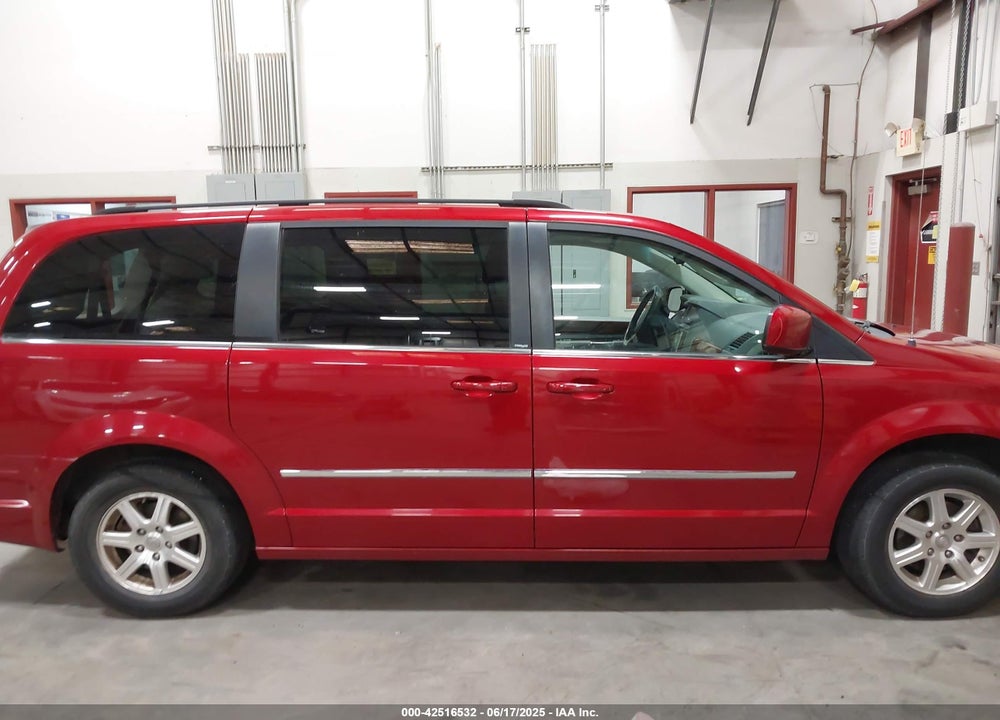 2009 CHRYSLER TOWN & COUNTRY TOURING VIN: 2A8HR541X9R631150