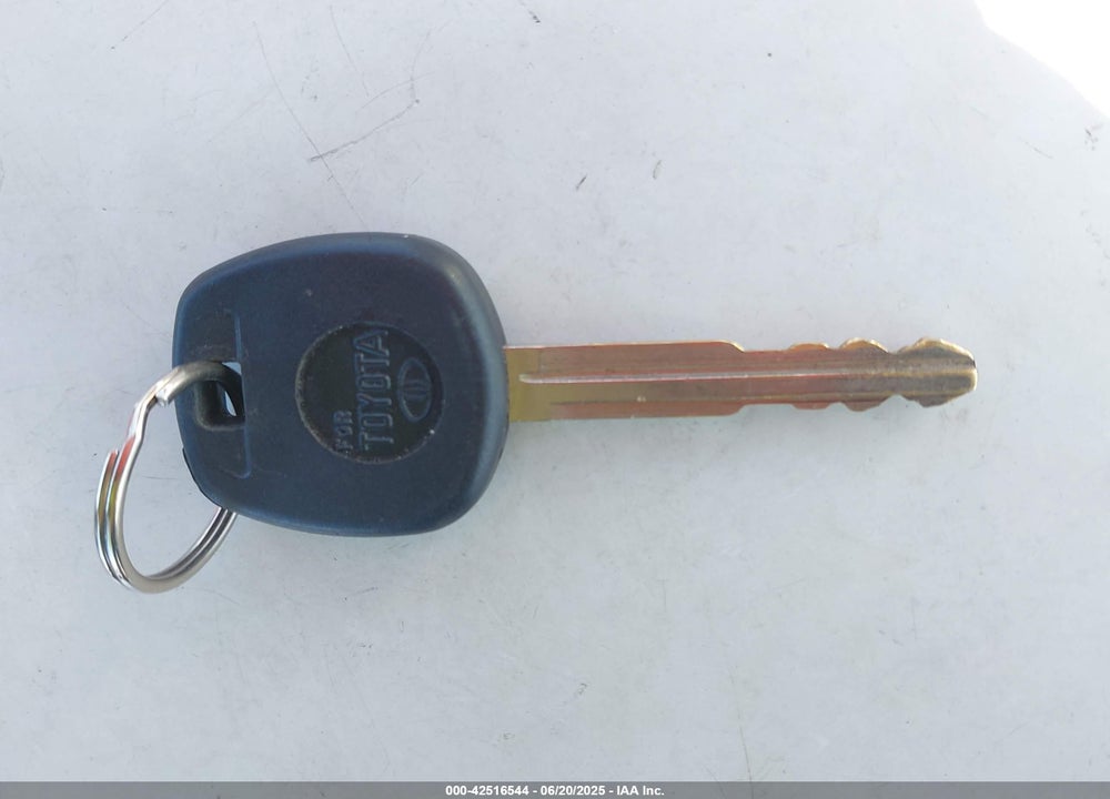 2006 TOYOTA CAMRY VIN: JTDBE32K963054897