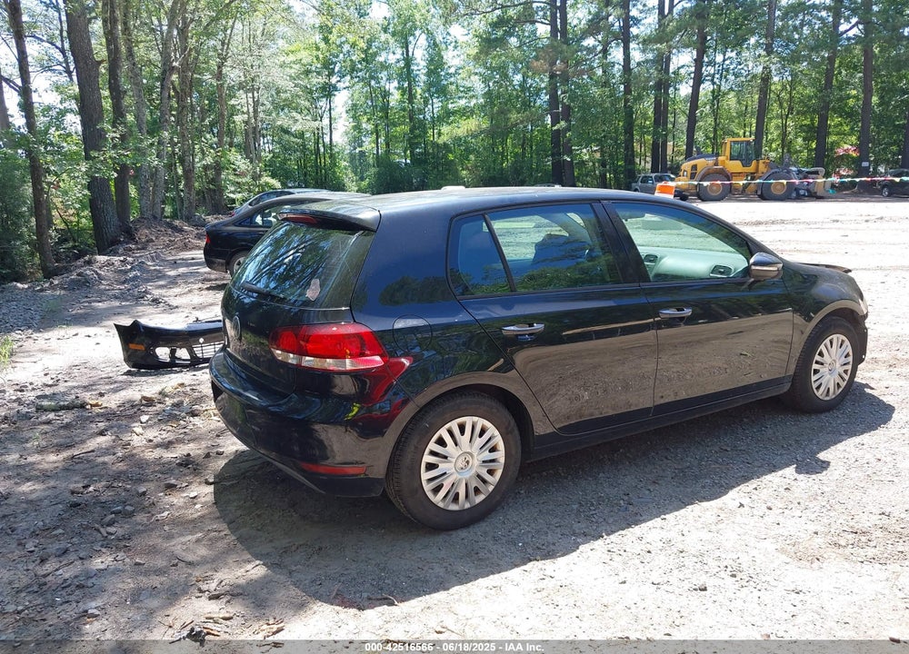 2010 VOLKSWAGEN GOLF VIN: WVWDA7AJ2AW368693