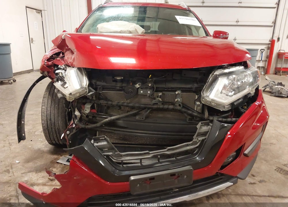 2017 NISSAN ROGUE VIN: JN8AT2MV0HW282036