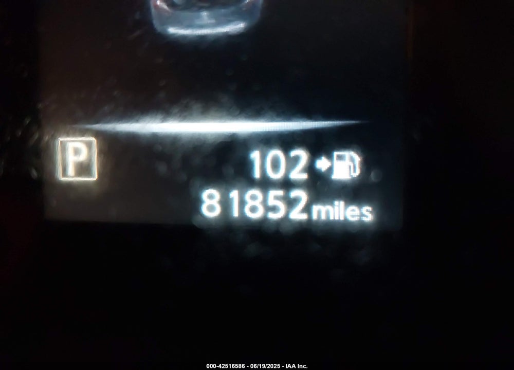 2017 NISSAN ROGUE VIN: JN8AT2MV0HW282036