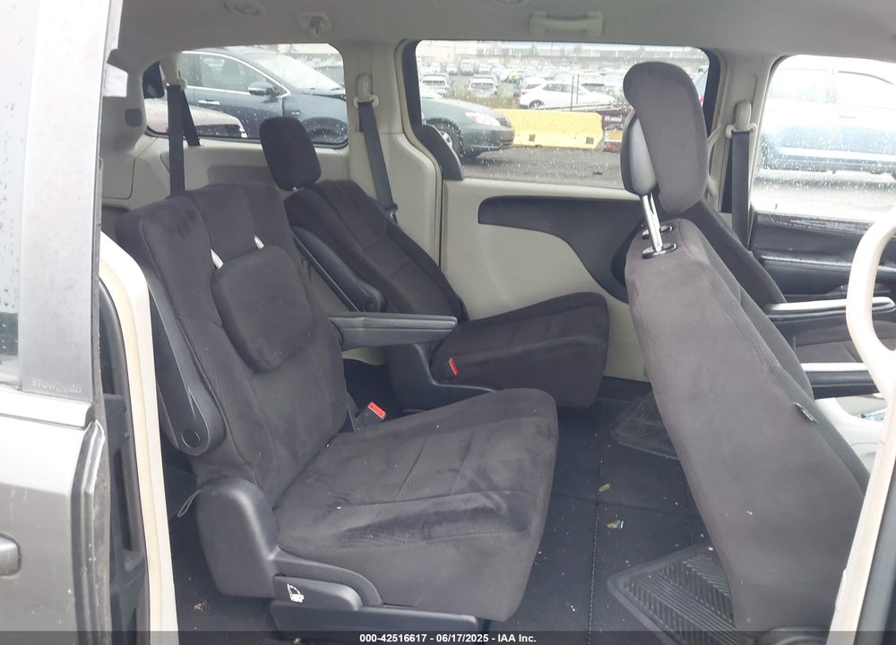 2012 DODGE GRAND CARAVAN CREW VIN: 2C4RDGDG6CR171857