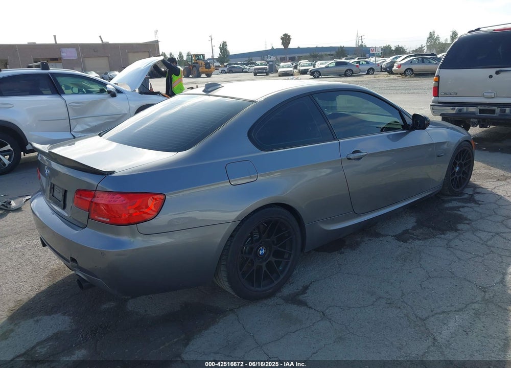 2012 BMW 3 SERIES VIN: WBAKG1C55CE839633