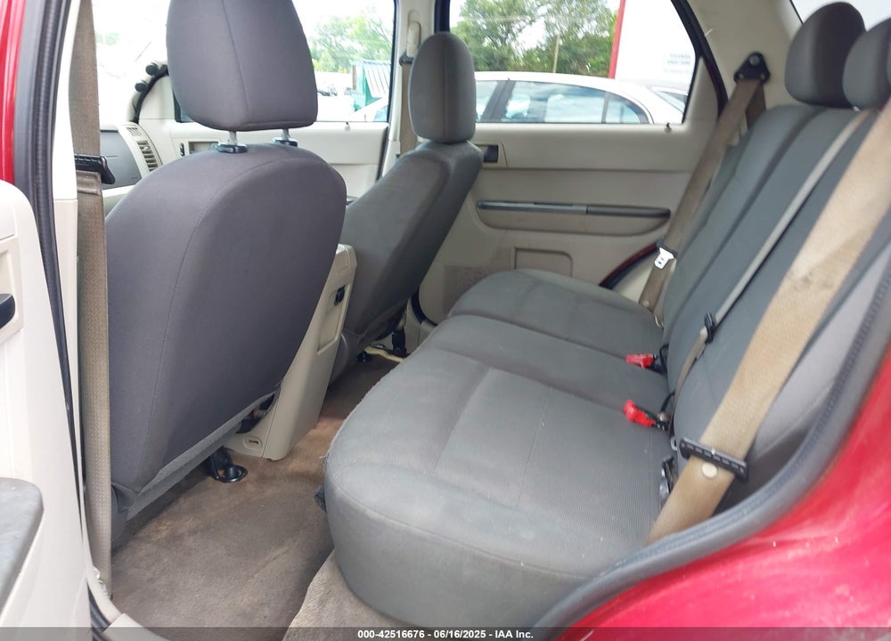 2011 FORD ESCAPE VIN: 1FMCU0C72BKC24870