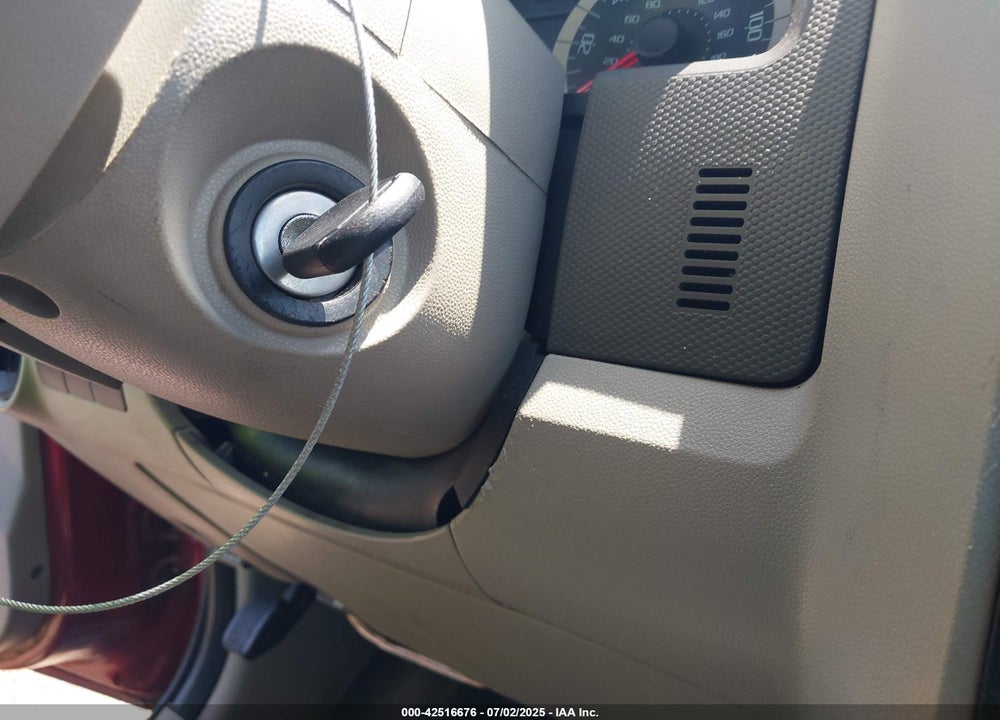 2011 FORD ESCAPE VIN: 1FMCU0C72BKC24870