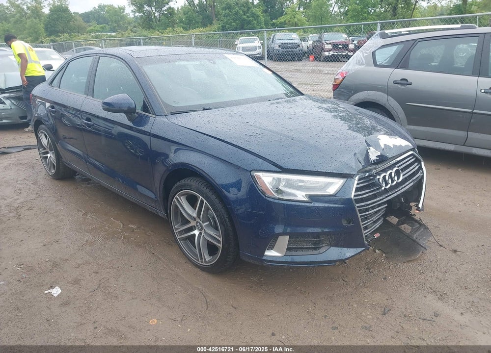 2017 AUDI A3 2.0T PREMIUM VIN: WAUAUGFFXH1031630