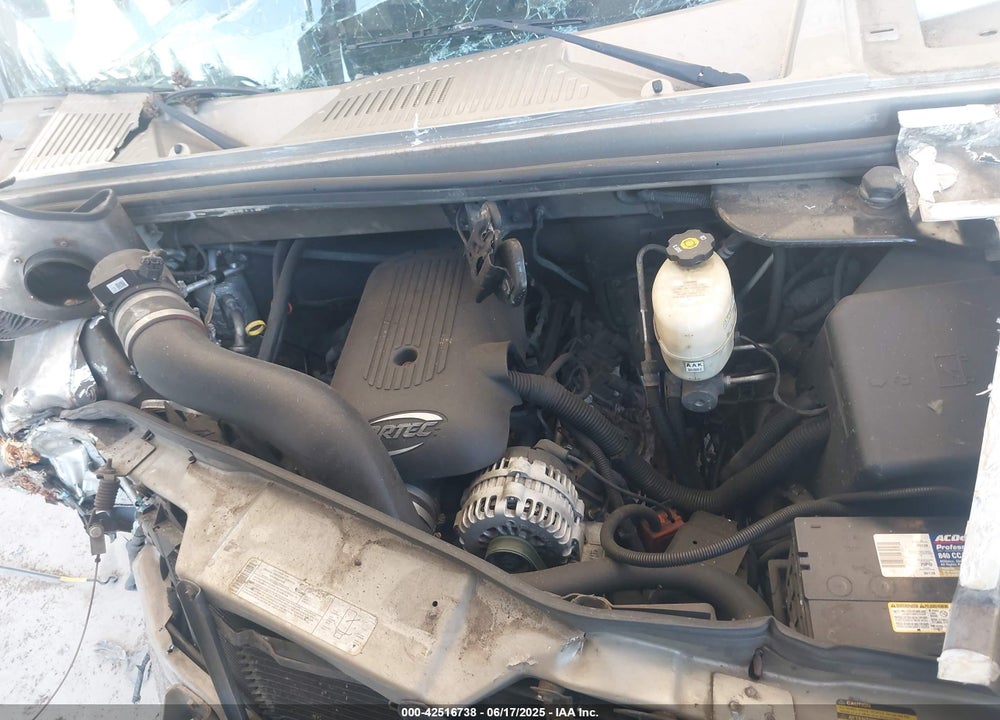 2005 HUMMER H2 SUV VIN: 5GRGN23UX5H111060