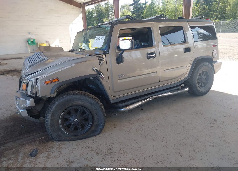 2005 HUMMER H2 SUV VIN: 5GRGN23UX5H111060