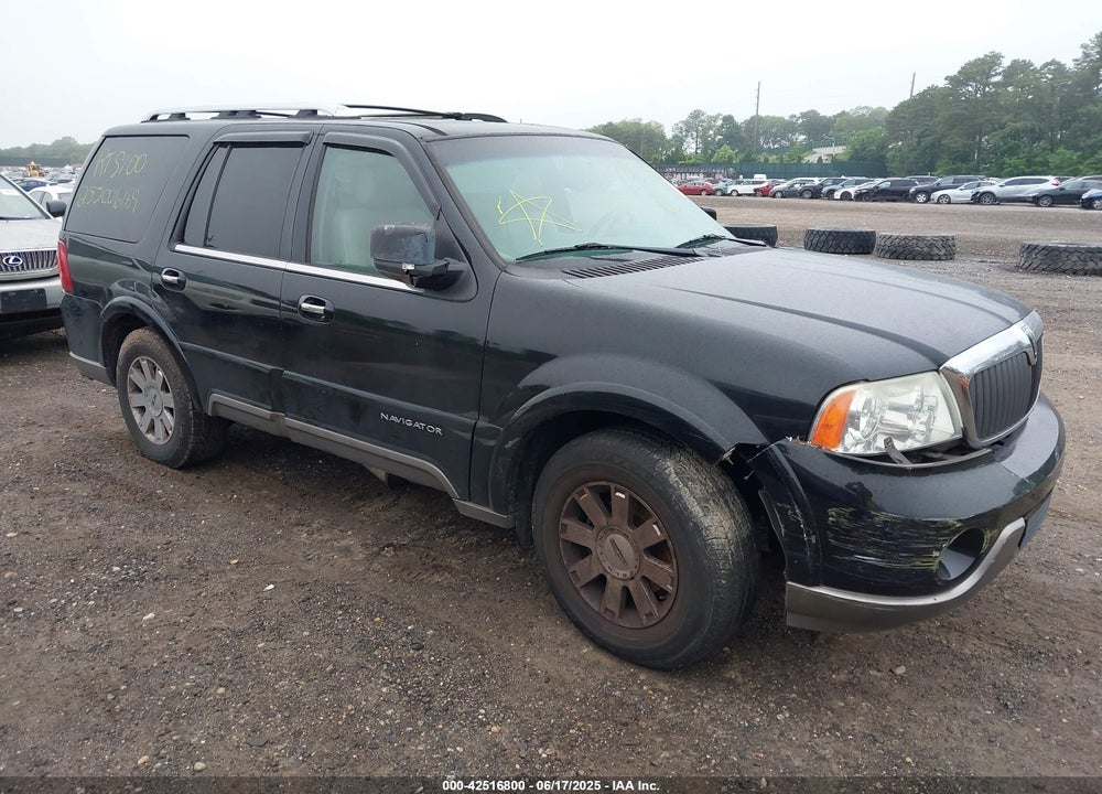 2004 LINCOLN NAVIGATOR VIN: 5LMFU28R84LJ20977
