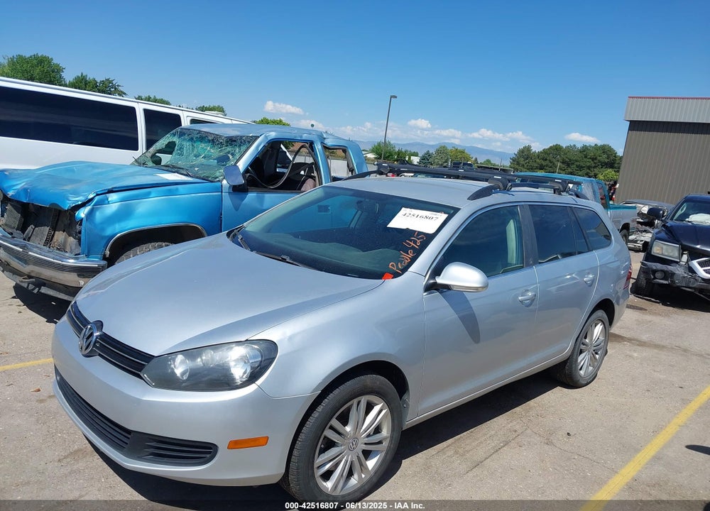 2014 VOLKSWAGEN JETTA SPORTWAGEN 2.0L TDI VIN: 3VWPL7AJ8EM608162