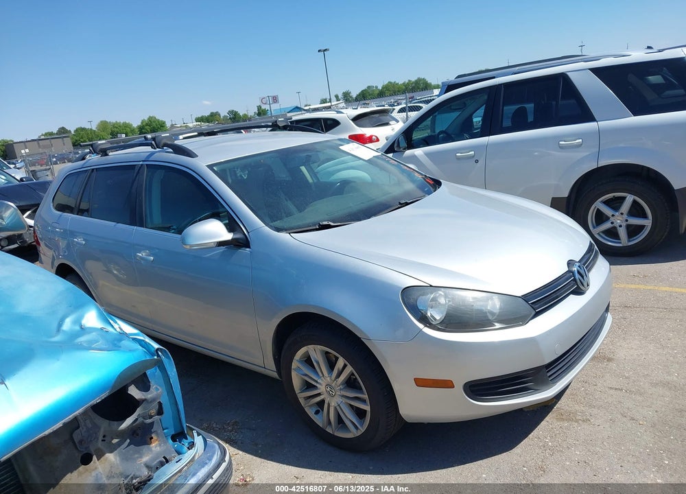 2014 VOLKSWAGEN JETTA SPORTWAGEN 2.0L TDI VIN: 3VWPL7AJ8EM608162
