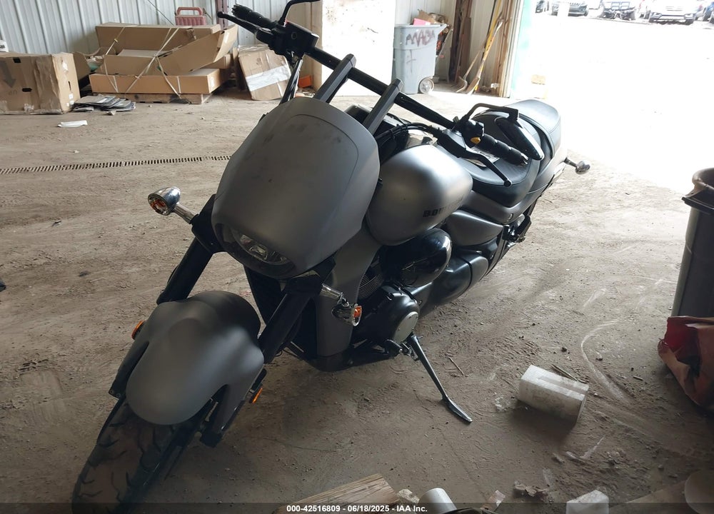 2017 SUZUKI VZR1800 VIN: JS1VY53A6H2100744