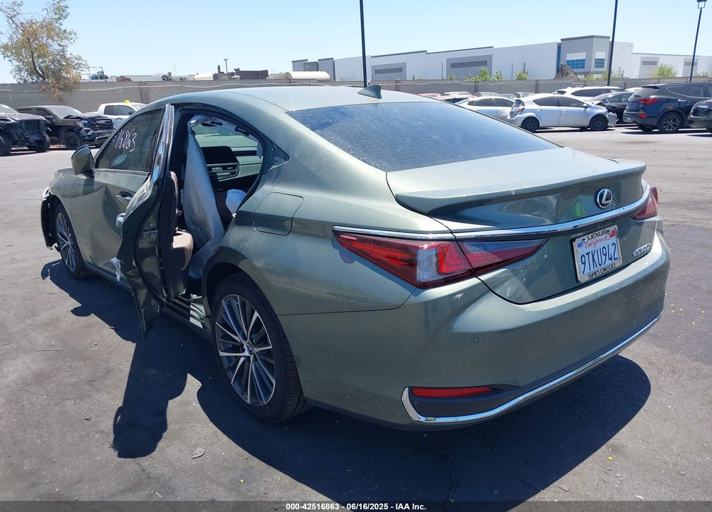 2025 LEXUS ES300H VIN: 58ADA1C15SU067167