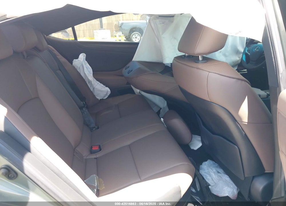 2025 LEXUS ES300H VIN: 58ADA1C15SU067167