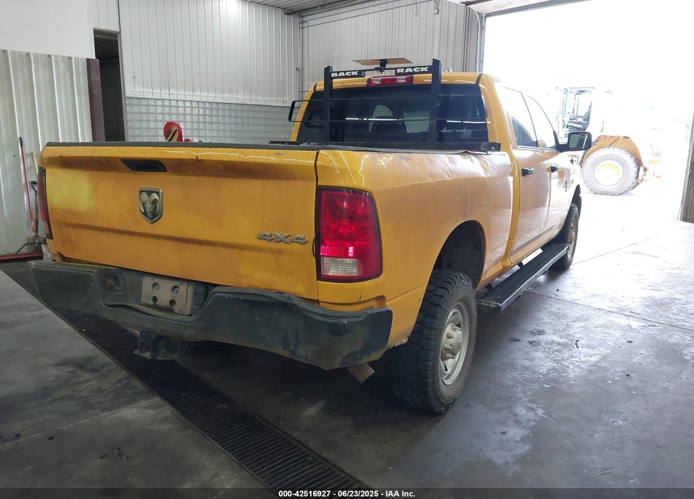 2017 RAM 2500 VIN: 3C6TR5CT0HG711590