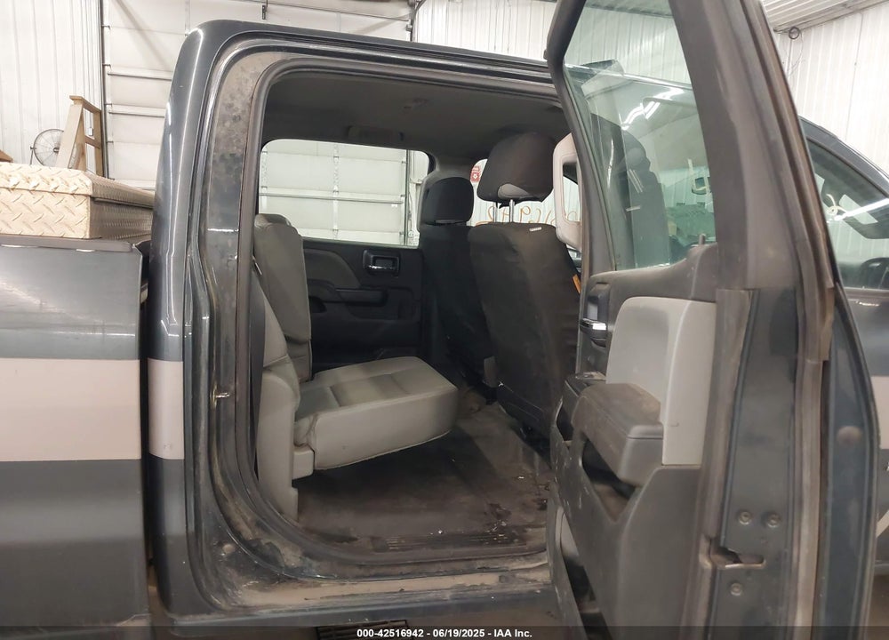 2018 CHEVROLET SILVERADO 2500HD VIN: 1GC1KUEG6JF257884