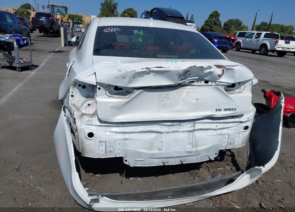 2014 LEXUS IS350 VIN: JTHBE1D25E5002122
