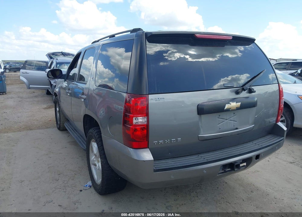 2007 CHEVROLET TAHOE VIN: 1GNFC13097R308235