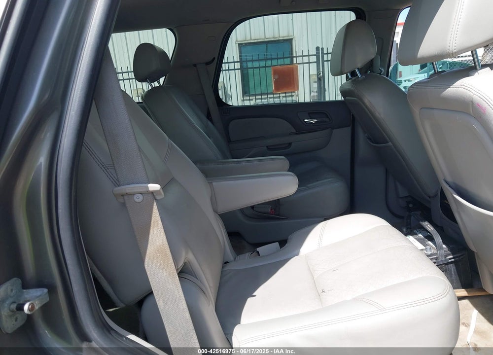 2007 CHEVROLET TAHOE VIN: 1GNFC13097R308235
