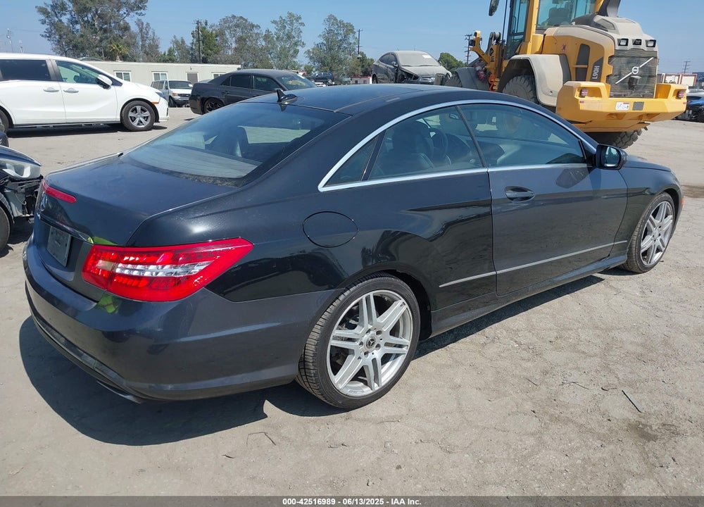2010 MERCEDES-BENZ E 550 VIN: WDDKJ7CB5AF023208