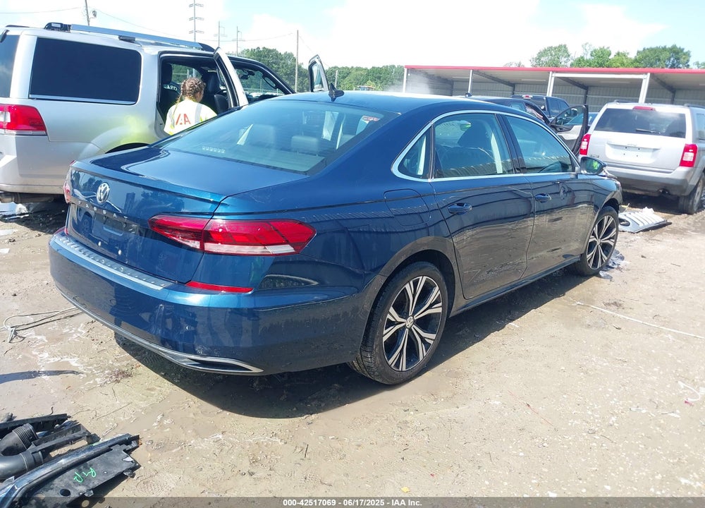 2022 VOLKSWAGEN PASSAT VIN: 1VWSA7A31NC007968