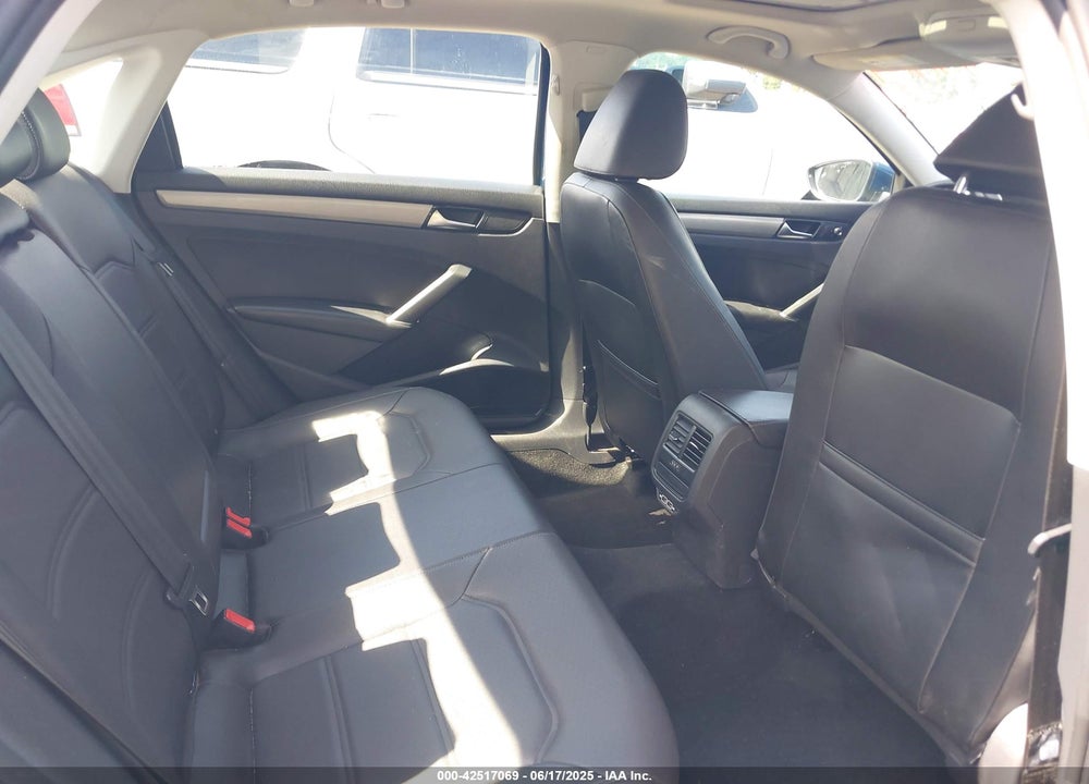 2022 VOLKSWAGEN PASSAT VIN: 1VWSA7A31NC007968