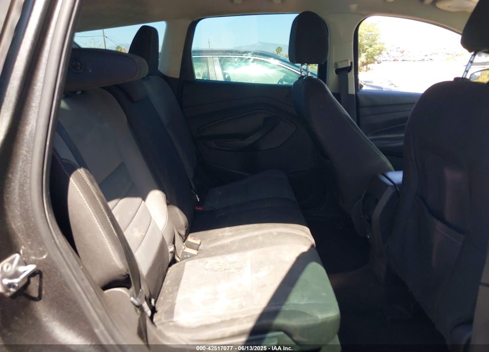 2017 FORD ESCAPE VIN: 1FMCU0F76HUE09450