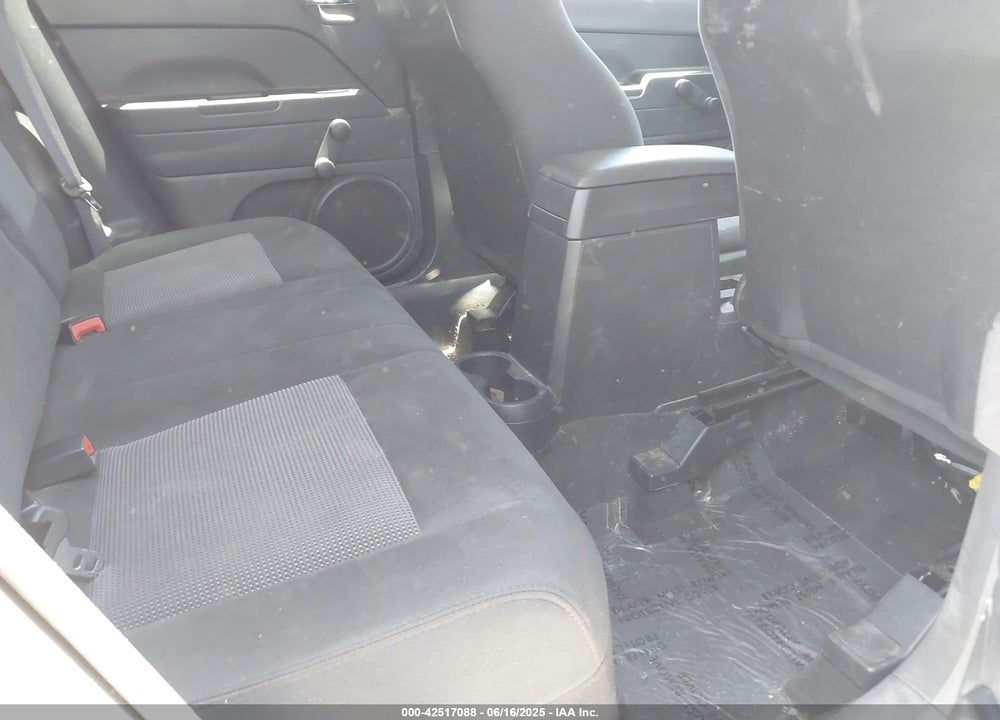 2016 JEEP PATRIOT SPORT VIN: 1C4NJPBA0GD629066