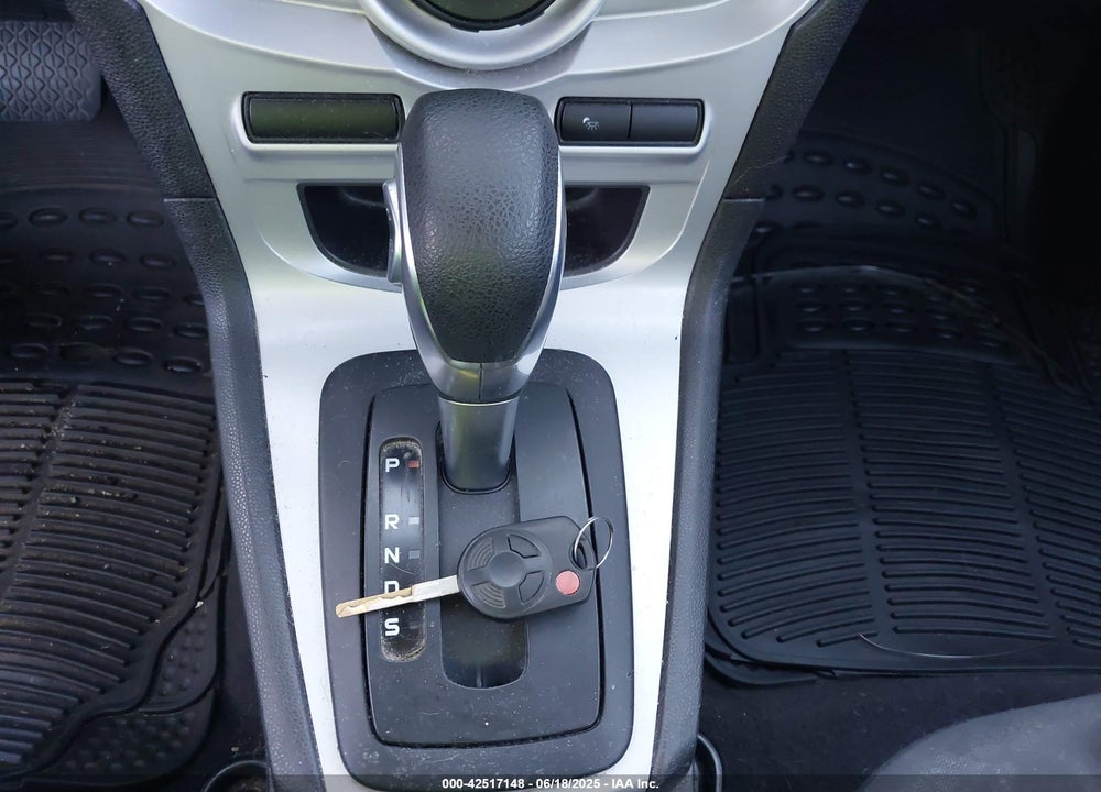 2016 FORD FIESTA SE VIN: 3FADP4EJ2GM112222