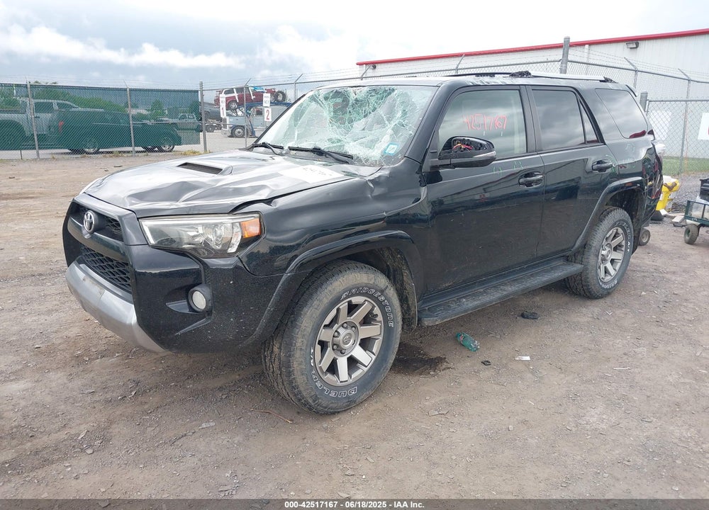 2015 TOYOTA 4RUNNER TRAIL PREMIUM VIN: JTEBU5JR3F5232090