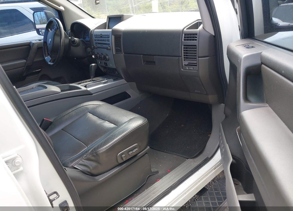 2007 NISSAN TITAN LE VIN: 1N6AA07BX7N212925