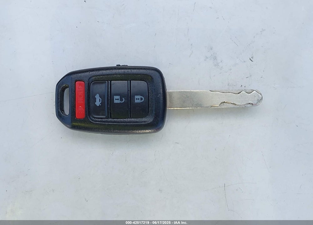2016 HONDA CIVIC VIN: 19XFC2F54GE228083