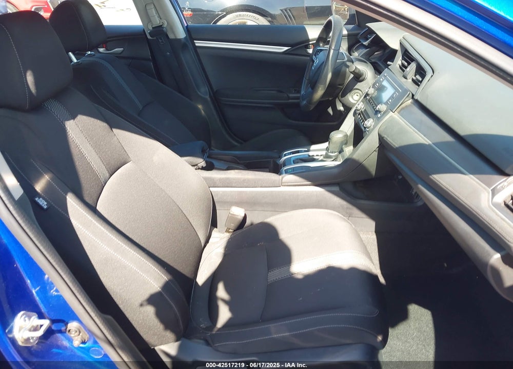 2016 HONDA CIVIC VIN: 19XFC2F54GE228083