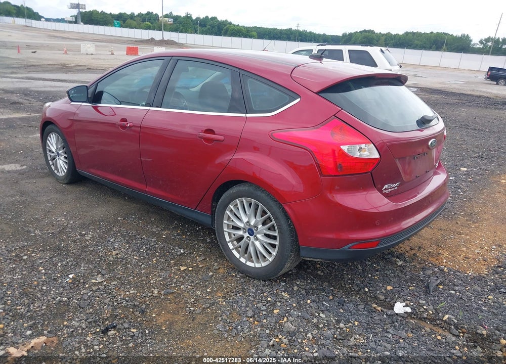 2013 FORD FOCUS TITANIUM VIN: 1FADP3N29DL121127