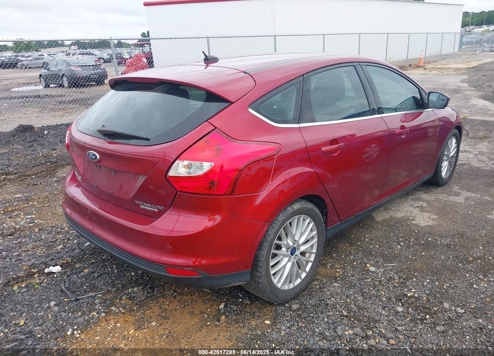 2013 FORD FOCUS TITANIUM VIN: 1FADP3N29DL121127