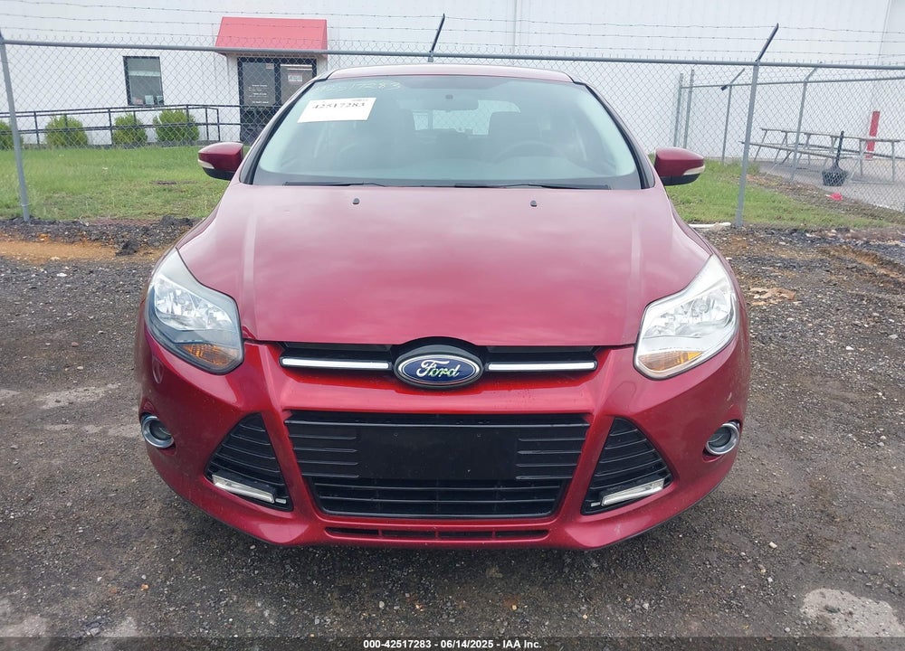 2013 FORD FOCUS TITANIUM VIN: 1FADP3N29DL121127